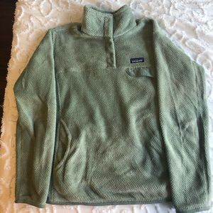 Patagonia women’s Re-Tool Snap Tee fleece pullover
